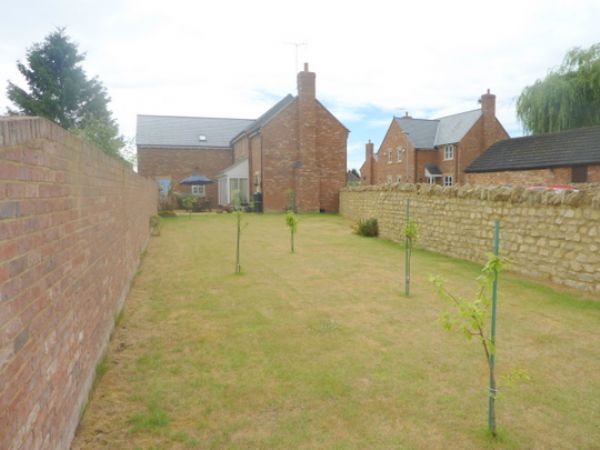 Michael Anthony Bletchley - Non-estate - Photo 4
